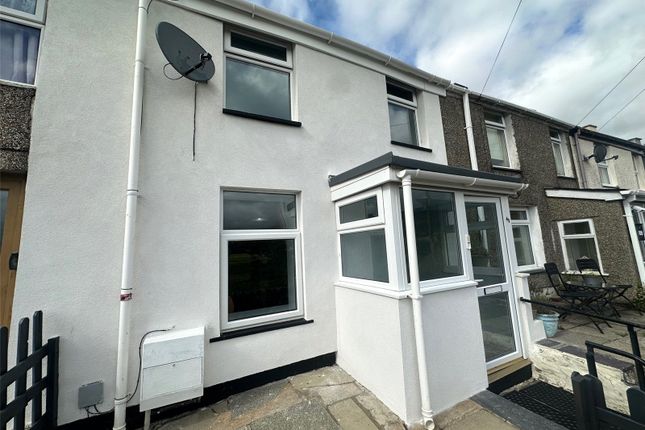 41, Hyfrydle Road, Caernarfon photo 2