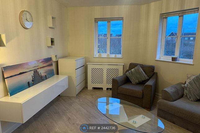 Thumbnail Flat to rent in John William Close, Chafford Hundred, Grays