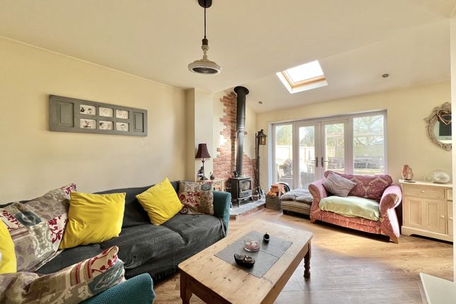 Hawthorn Cottage, Rosslyn Avenue, Preesall photo 4