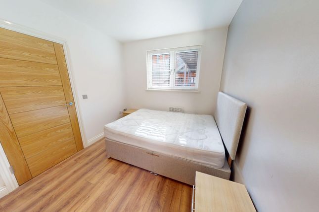 Apt 170, Block 10 Mint Drive, Birmingham photo 4