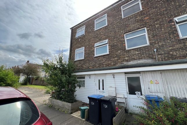 Thumbnail Maisonette to rent in Rivermill, Harlow