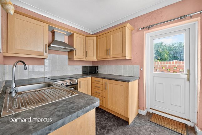 Flat 1, 36, Maple Road, SURBITON photo 4