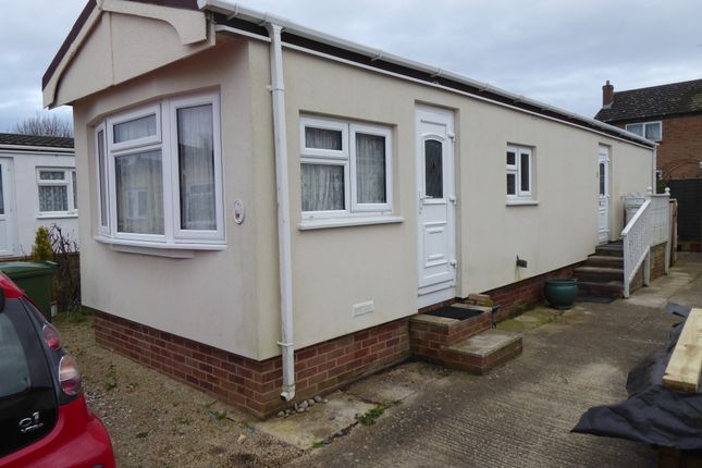 Thumbnail Mobile/park home for sale in Wards Mobile Home Park Way, Marston, Oxford, Oxfordshire