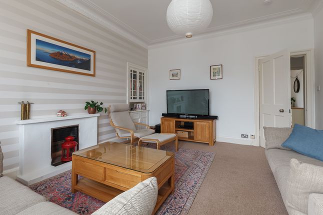 12, Hawkhead Crescent, Liberton, Edinburgh photo 4