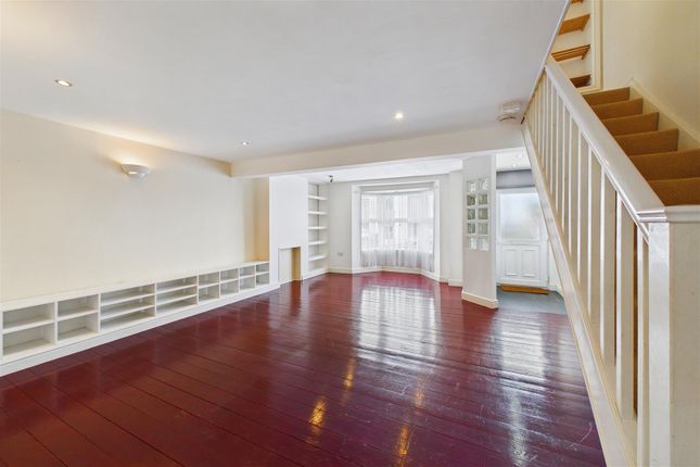 5 Woodland Terrace, Parka Road, St. Columb photo 4