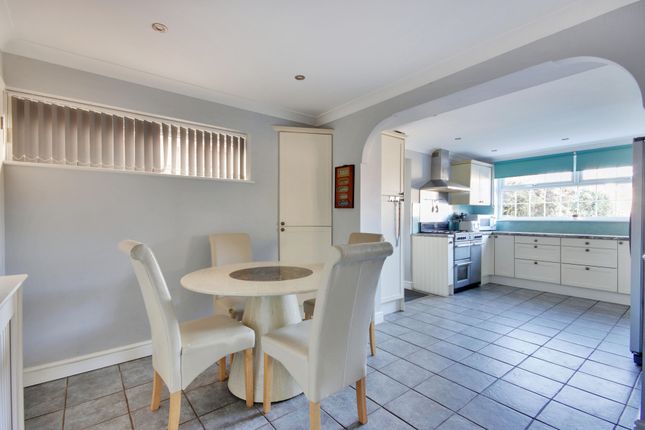 16, Warland Road, West Kingsdown photo 4
