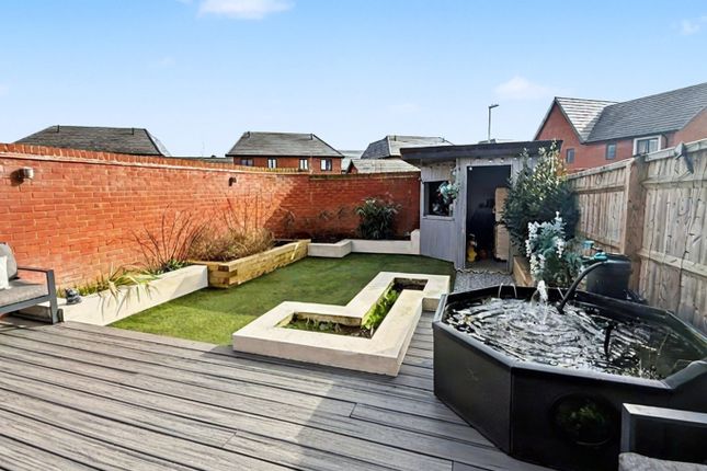 52, Rievaulx Way, Daventry photo 4