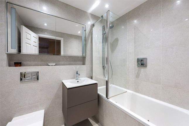 301 Waterspring Court, 108, Regency Street, London photo 4