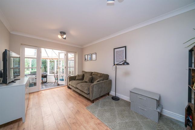 6, Cherry Croft, Rickmansworth photo 2