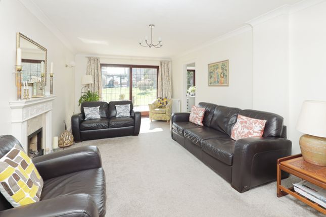 25, Bickenhill Road, West Midlands photo 2