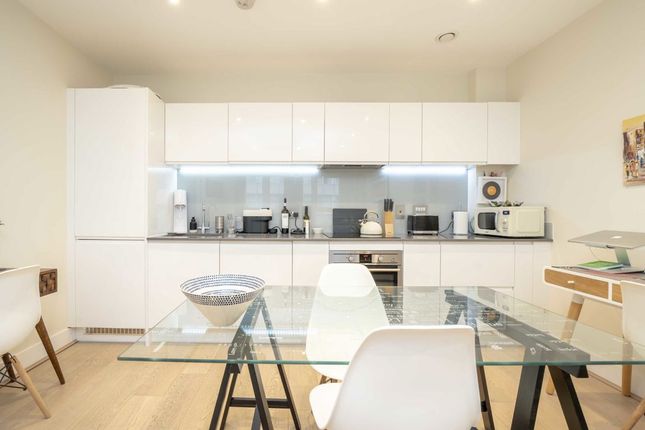 1-bed flat on 25 Ravilious House, 273, King Street, London, £450,000