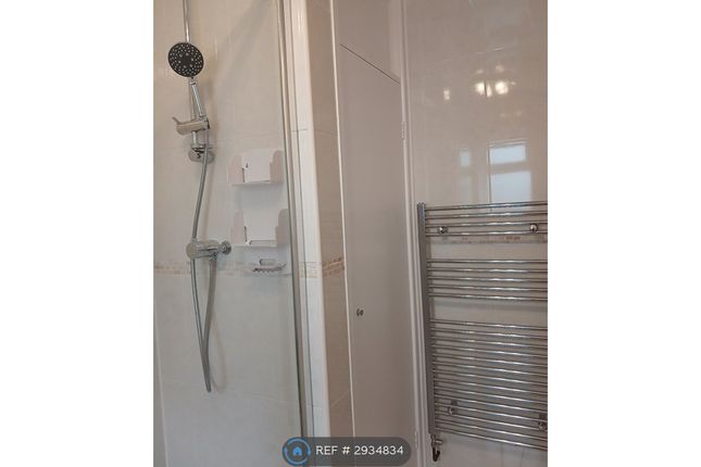 Turnberry Grove, Hartlepool photo 3