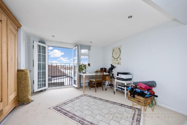 End terrace house for sale in Coleridge Street, Hove