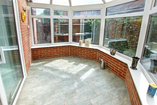 1, The Gables ,Lyons Crescent, Tonbridge photo 4