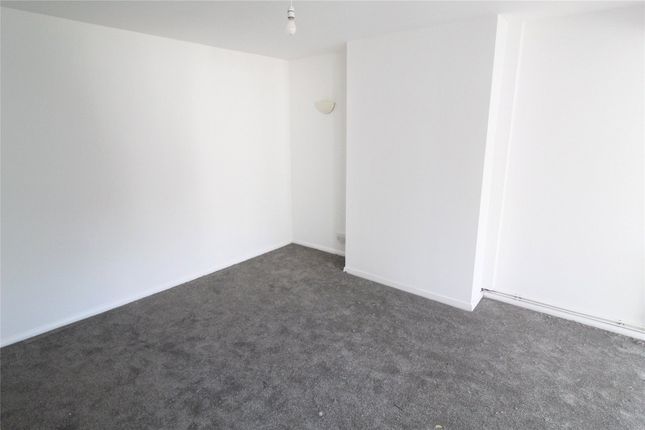 30, Chestnut Close, Essex photo 5