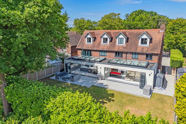 Ramblers Lodge Brockley Grove, Brentwood photo 4