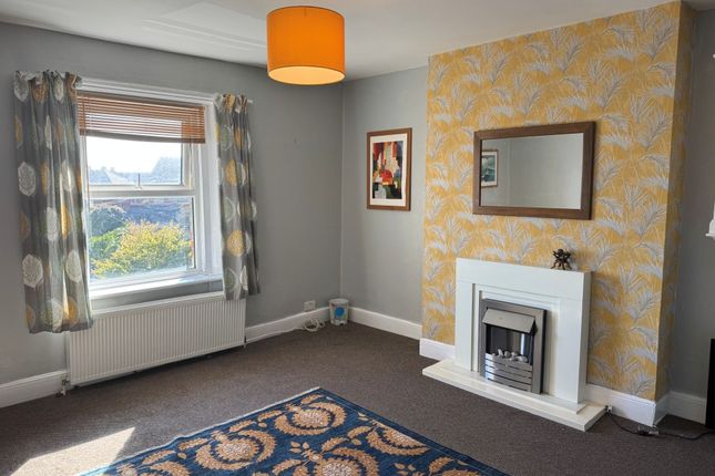 Flat 3, 3 Trinity Road, Ventnor photo 3
