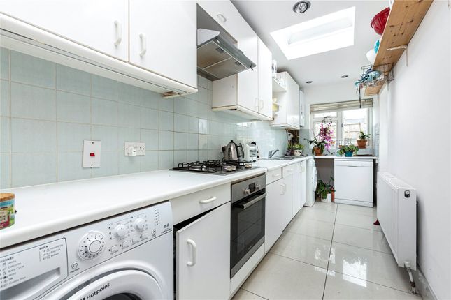 58, Westfields Avenue, London photo 4
