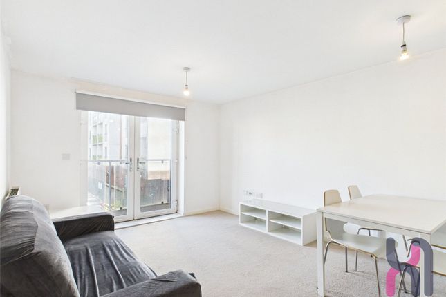 Apt 205, Endeavour House 1b Elmira Way, Salford photo 3