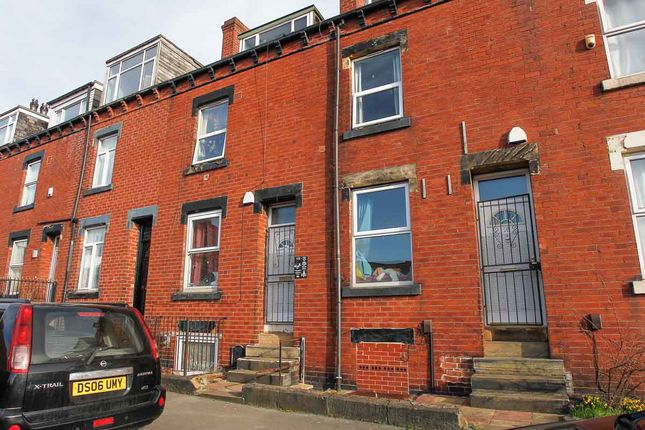 Thumbnail Terraced house to rent in Spring Grove Walk, Leeds