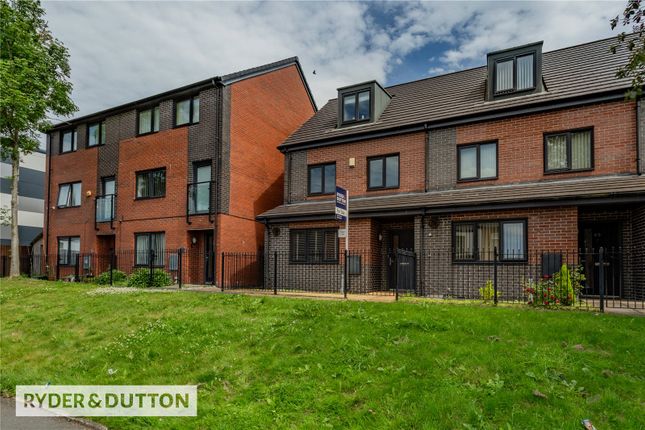 42, Halifax Road, Rochdale photo 2