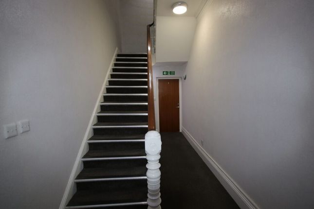 16 (flat 4), Tankerville Terrace, Newcastle upon Tyne photo 5