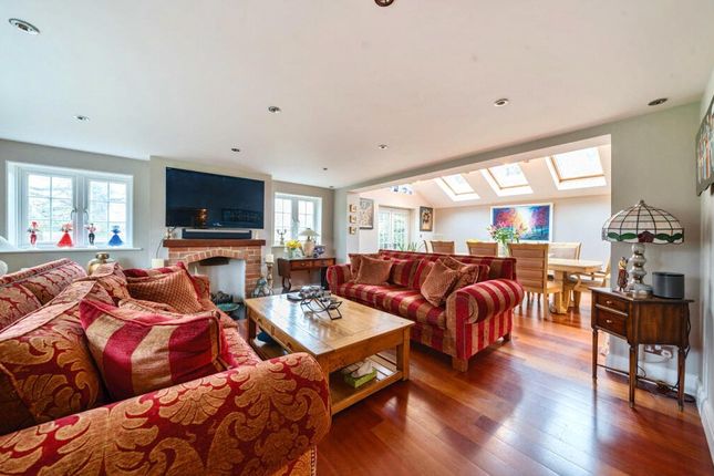 Giggleswick Cottage,, Salisbury Road, Romsey photo 4