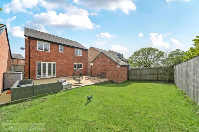 35, Hawthorn Drive, Derbyshire photo 2