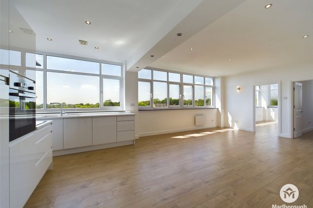 Thumbnail Flat to rent in 2-6 Carnarvon Road, South Woodford, London
