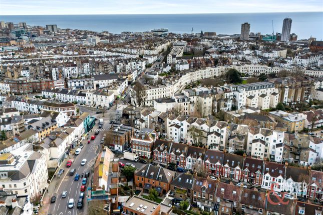 End terrace house for sale in Volk Row, Melville Road, Hove