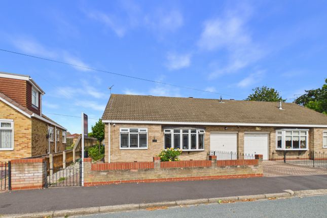 3-bed semi-detached on 21, Wheatcroft Avenue, Hull, £265,000