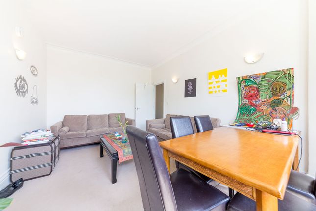 Flat 10, Mapesbury Court, 59-61, Shoot Up Hill, London photo 3