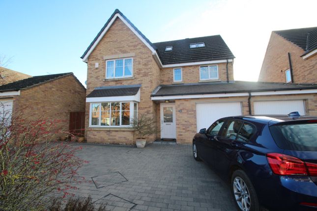 Thumbnail Detached house for sale in Fern View, Gomersal, Cleckheaton, West Yorkshire