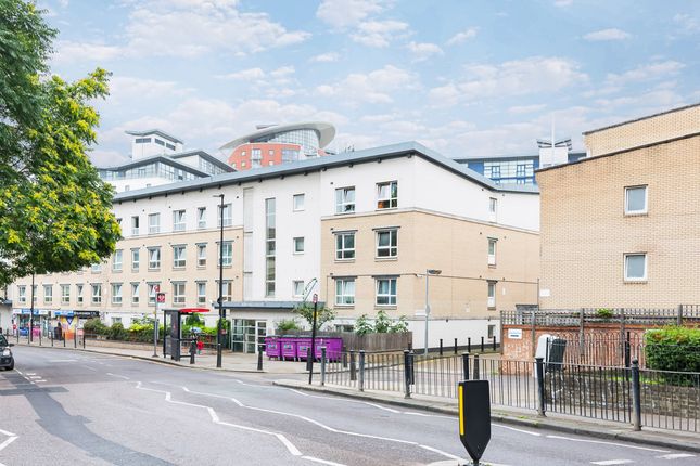 Thumbnail Flat for sale in Westferry Road, London