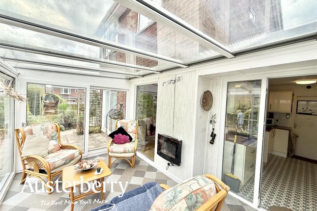 33, Pilsden Place, Stoke-On-Trent photo 5