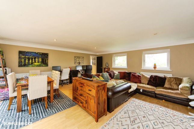 16, Manley Road, Frodsham photo 2