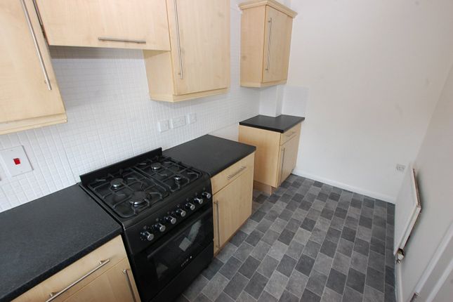 2, The Heys, Ashton-under-Lyne photo 4