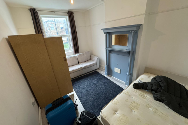 257, Norwood Road, London photo 2
