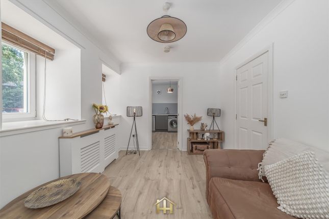10, Alastair Soutar Crescent, Dundee photo 4