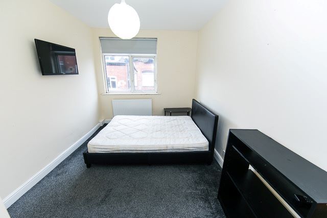 50, Richmond Mount, Leeds photo 4
