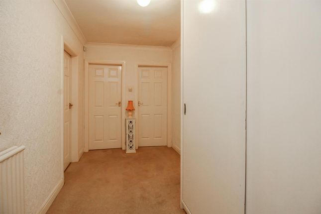 11, The Mount, Wakefield photo 4