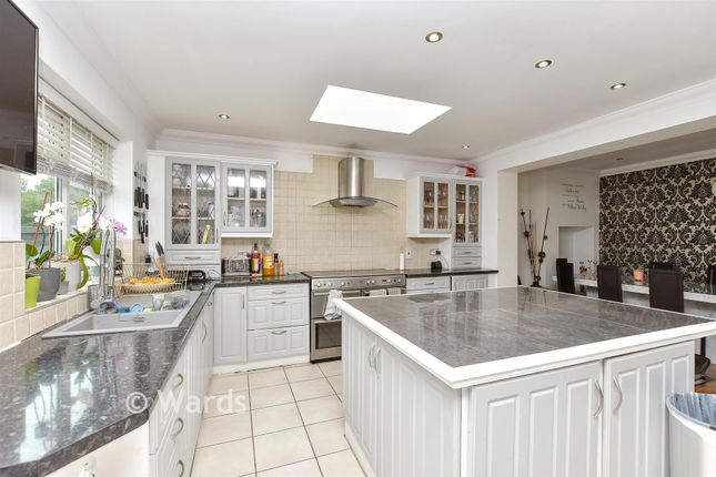 8, Keycol Hill, Sittingbourne photo 2