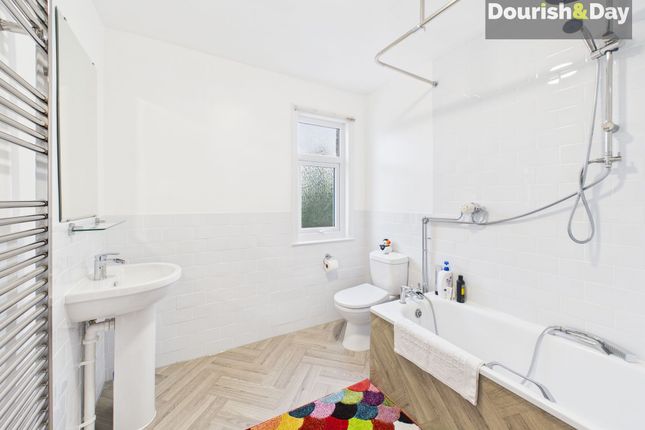 77 Marston Road, Stafford photo 4