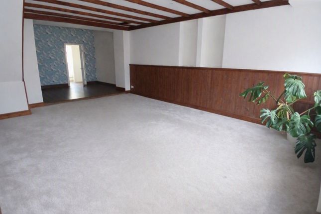 6, High Street, Senghenydd photo 3