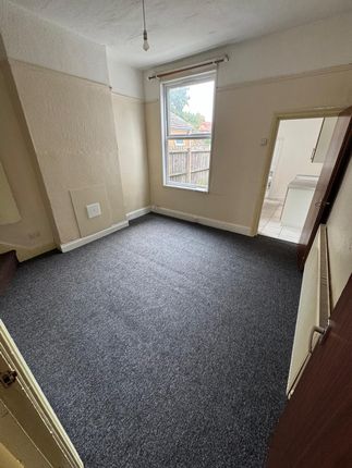 8, Church Vale, Birmingham photo 3