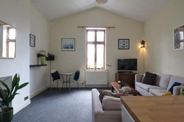 Flat 5, Moorbank Court, 31, Shire Oak Road, Leeds photo 4