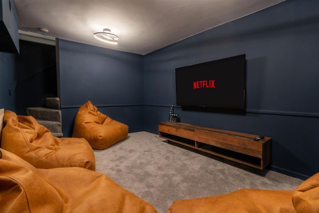 _Ajh3122-Hdr Net.Jpg