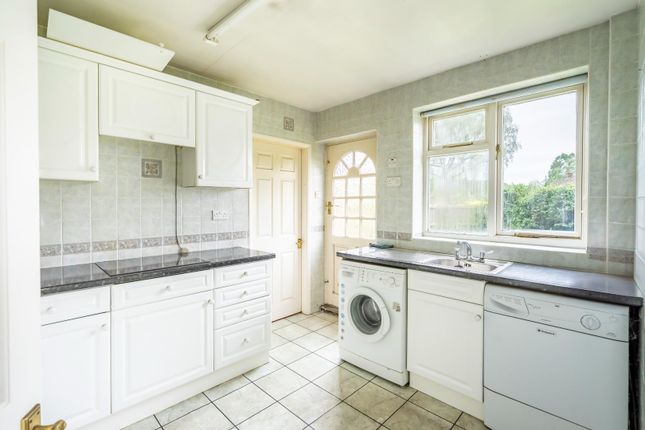 10, Lynwood View, York photo 4