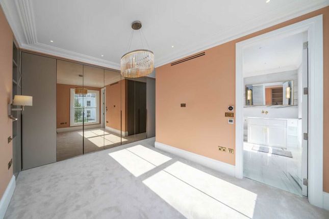 10B, Elsham Road, London photo 3