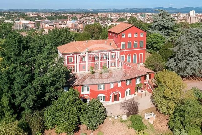 Thumbnail Villa for sale in Novi Ligure, Piemonte, 15067, Italy
